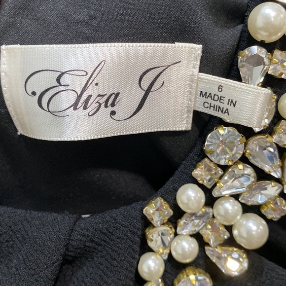 Eliza J bejeweled neckline black formal dress‎ sheath - Picture 5 of 10